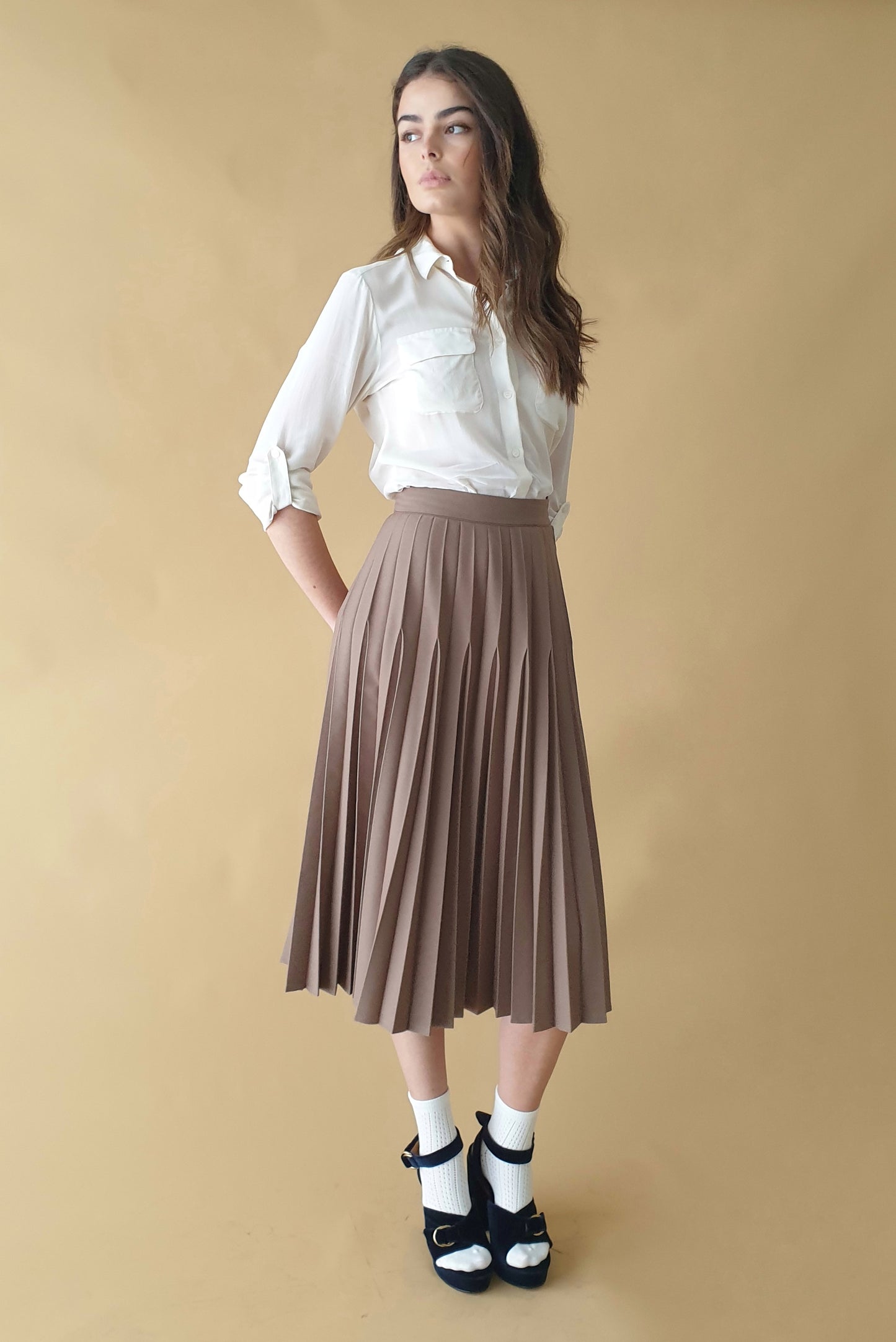 Unique vintage pleated skirt Size 6-8