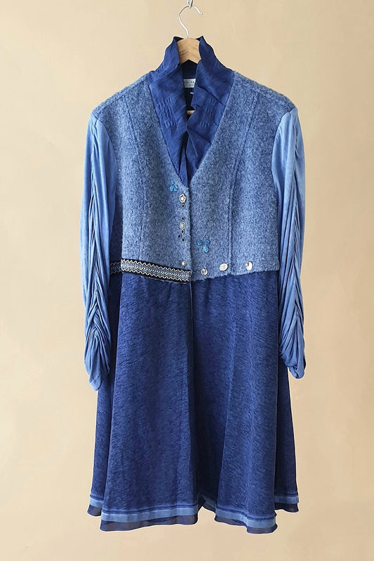 Incredible Boo Radley coat Size L