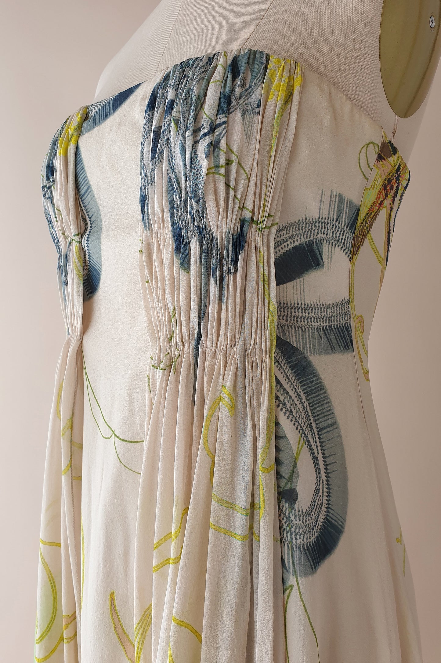 Beautiful Lisa Ho silk dress Size XS